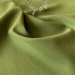 tissu léger vert olive clair