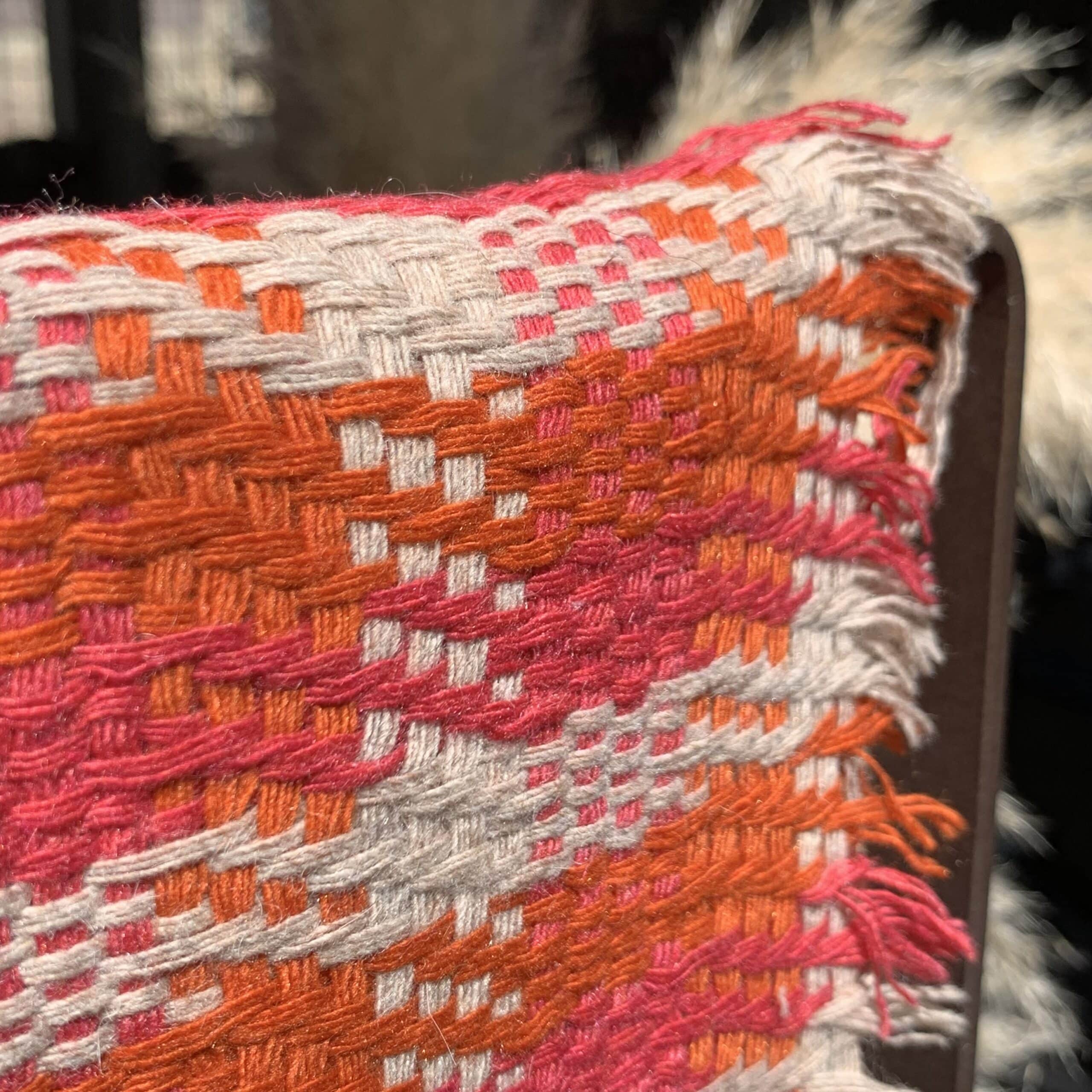 carreux texturé fushia, orange beige