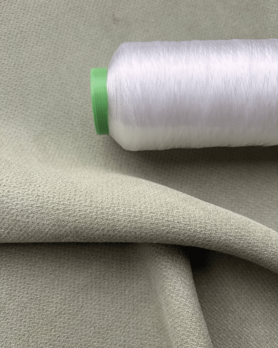 suedine fluide vert sauge