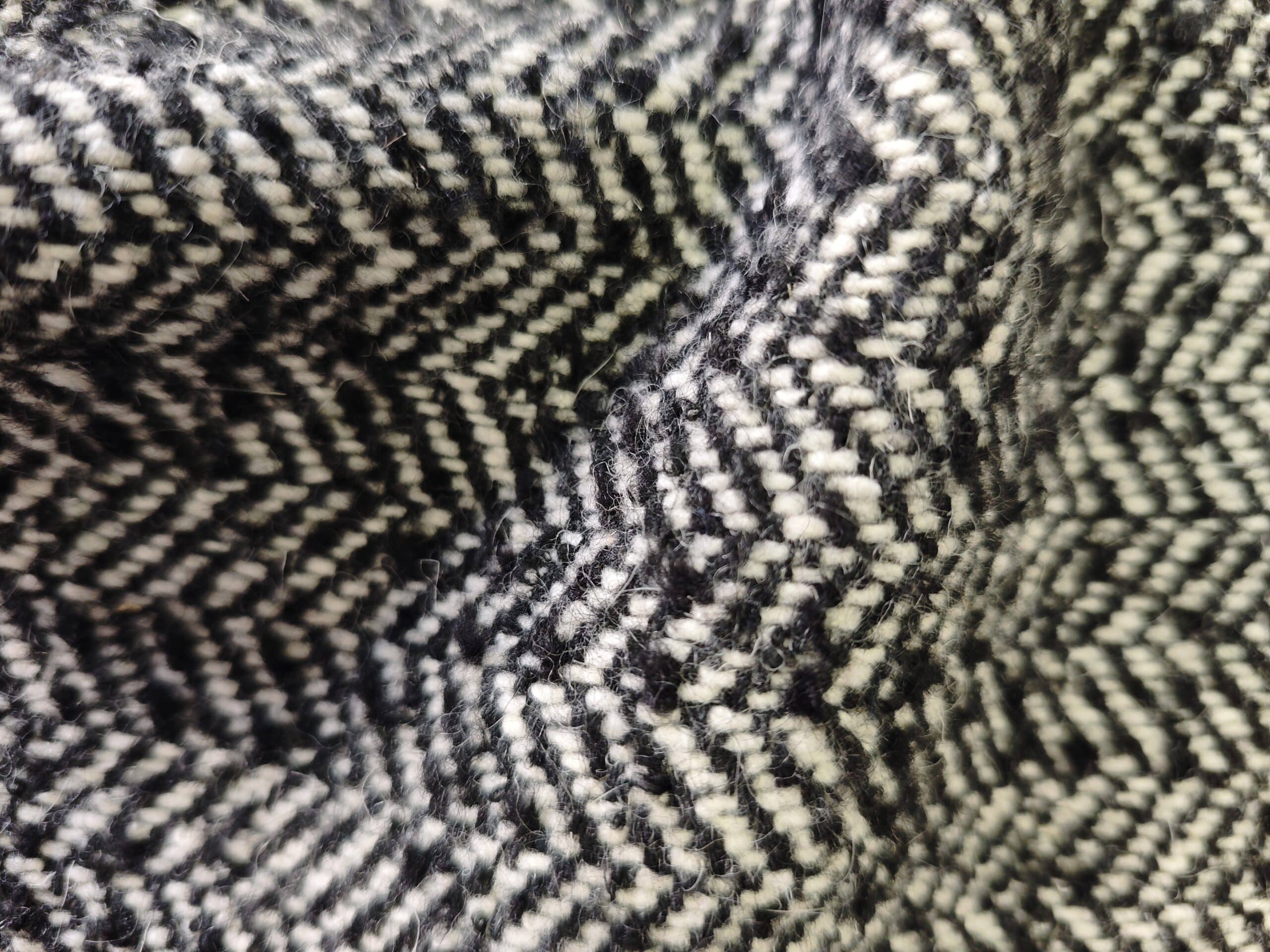 tissu chevrons noir et blanc