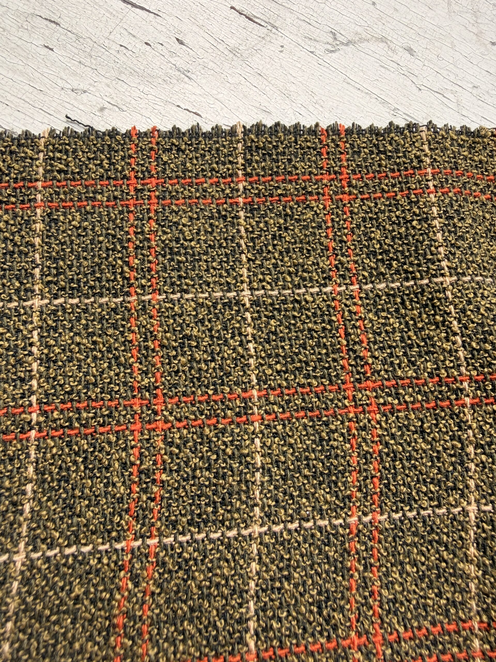 tissu texturé carreaux violet, orange & beige (copie)